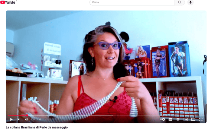 La collana per il massaggio brasiliano - video Youtube