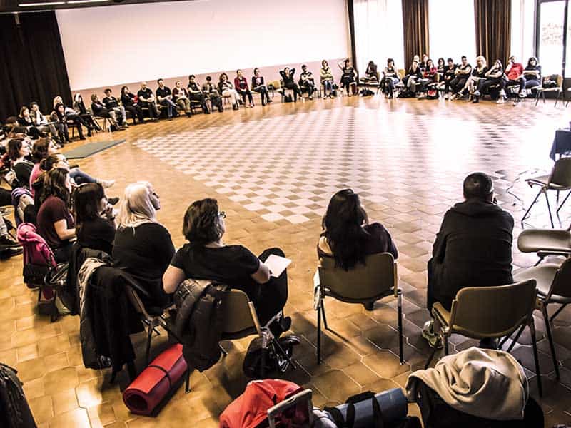 diventa referente rosso limone